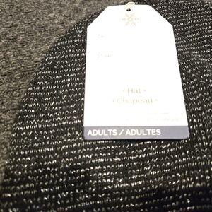 HUE Black and Silver Hosiery & Socks